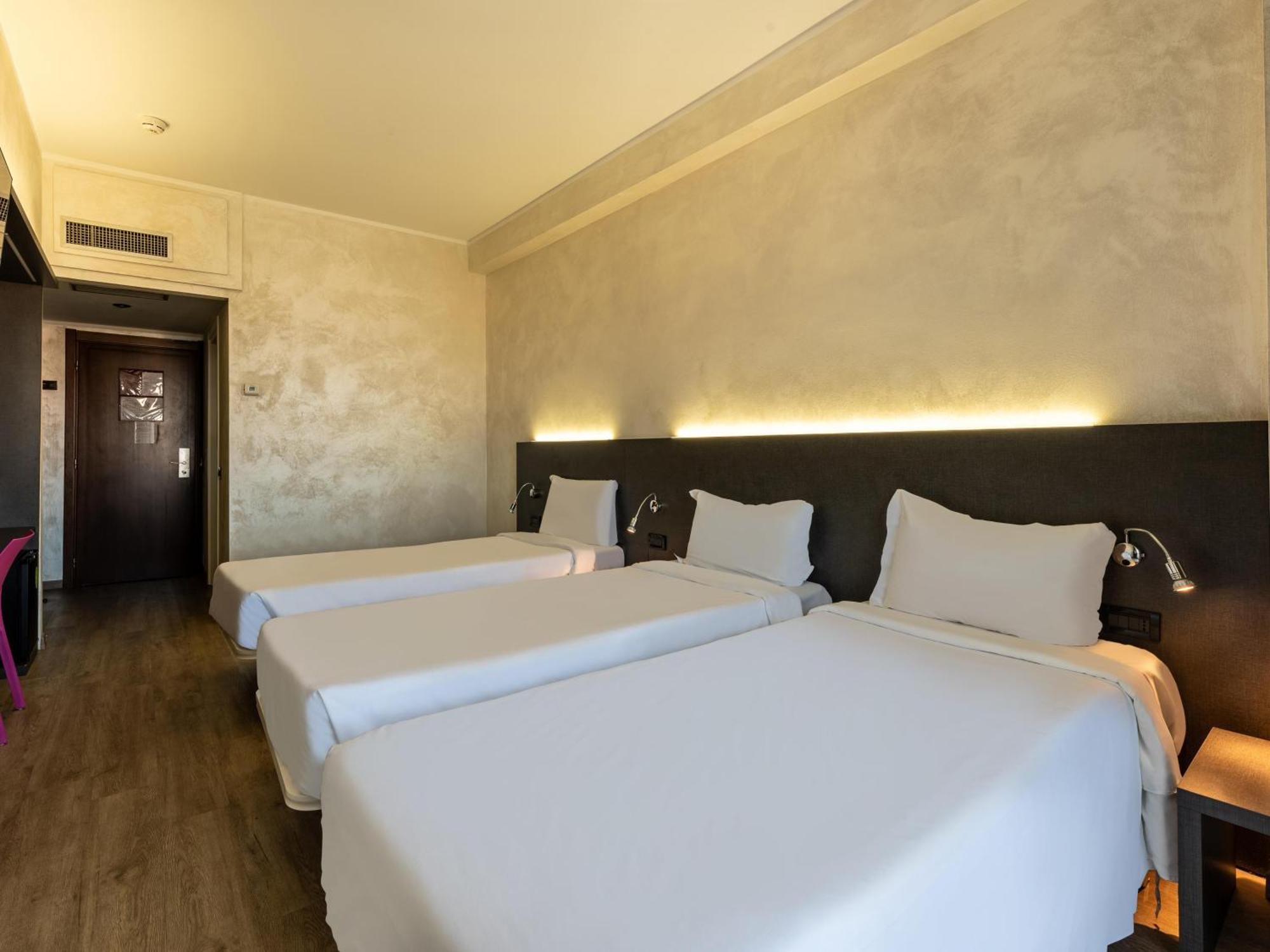 B&B Hotel 保尔格罗·托里尼斯 外观 照片